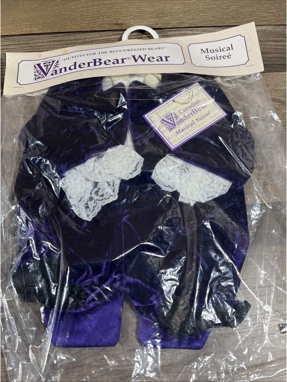 VanderBear Musical Soiree Collection Lot Of 3 Outfits Alice Cornelius Muffy